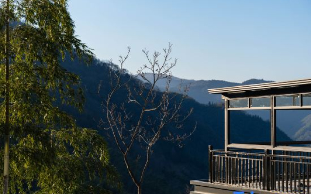 Zhufenglan – Outside – Hangzhou