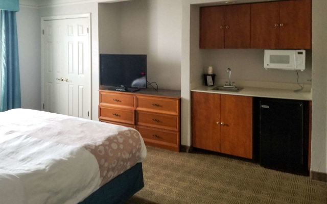 Quality Inn Aurora Denver