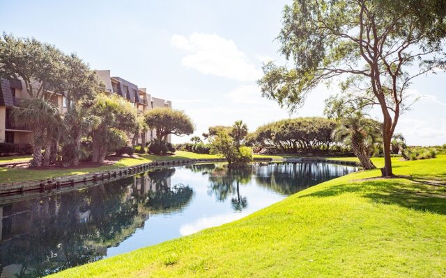 Seawatch at Island Club