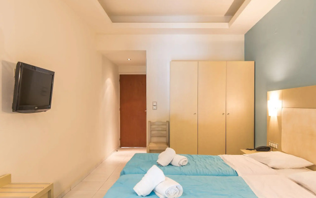 Porto Koukla Beach Hotel
