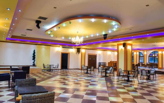 Chrysoula Hotel & Apartments