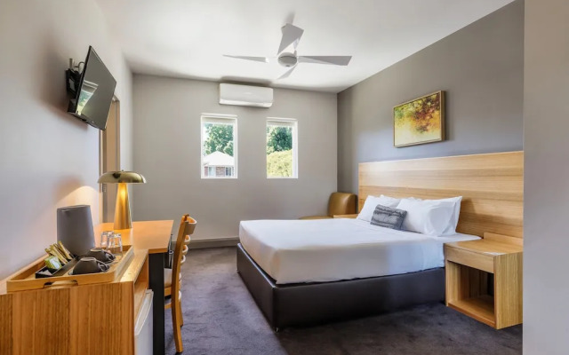Kingsgrove Hotel