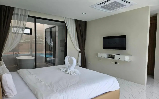 Baan First Pool Villa