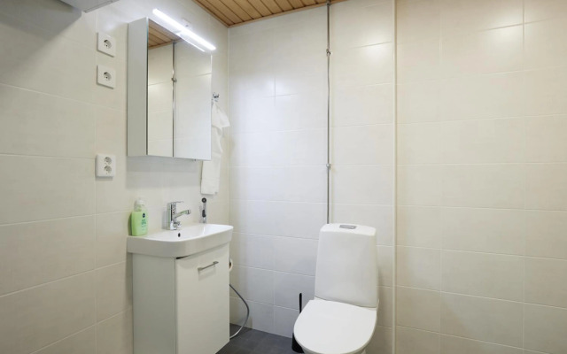 New apartment w/WiFi & car park