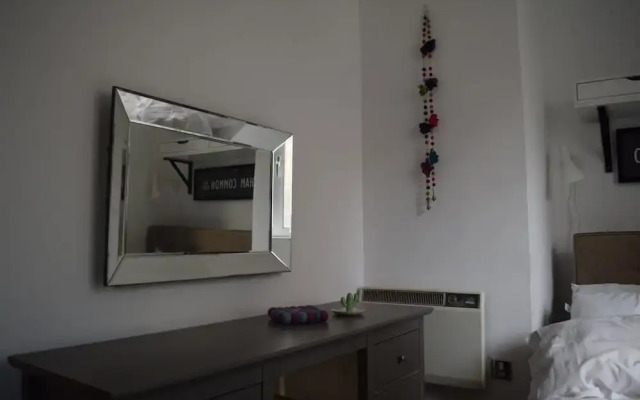 Modern and Homely 2 Bed Flat in Whitechapel
