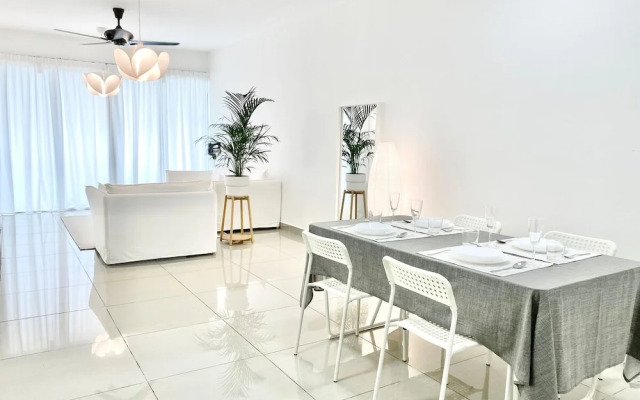 Amerin Residence Mall Apartments