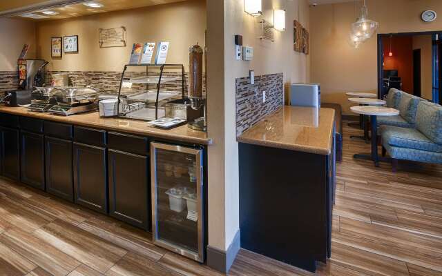Best Western Plus Edinburg Inn & Suites