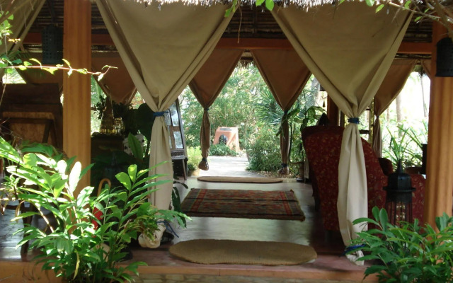 Kinasi Lodge