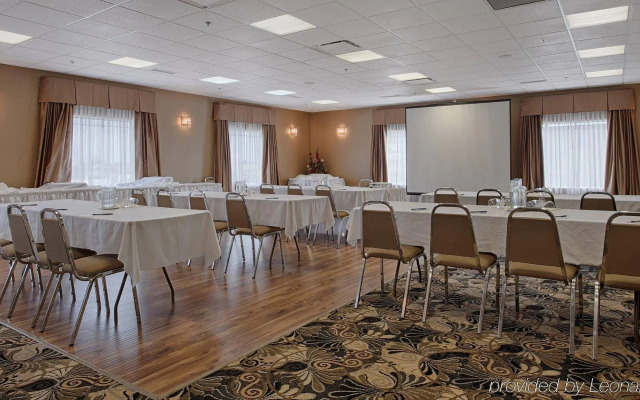 Best Western Grande Prairie Hotel & Suites