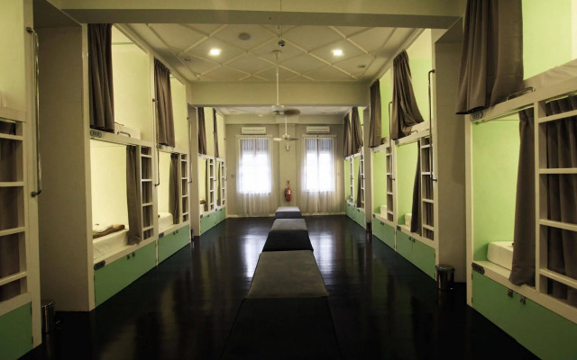 Reggae Mansion Suite