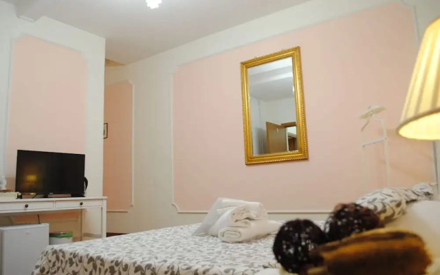 Dreaming Navona Rooms