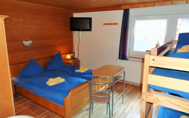 Large Holiday Home With Garden and Balcony in Otztal