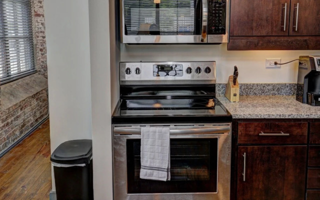 2 Bedroom, Hawthorne Lane