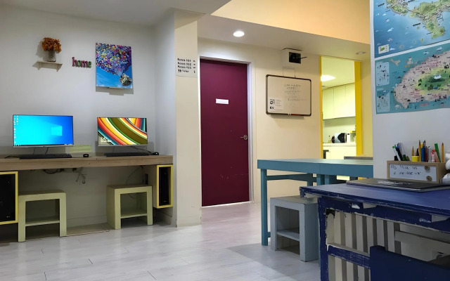 Slow Citi Guesthouse - Hostel