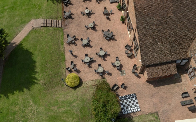 Stratford Manor Hotel