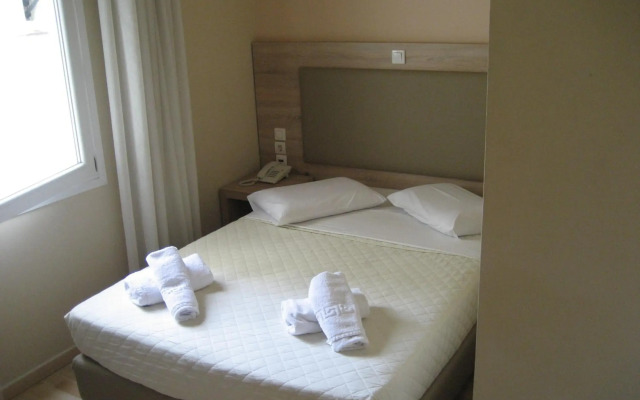 Elikon Hotel