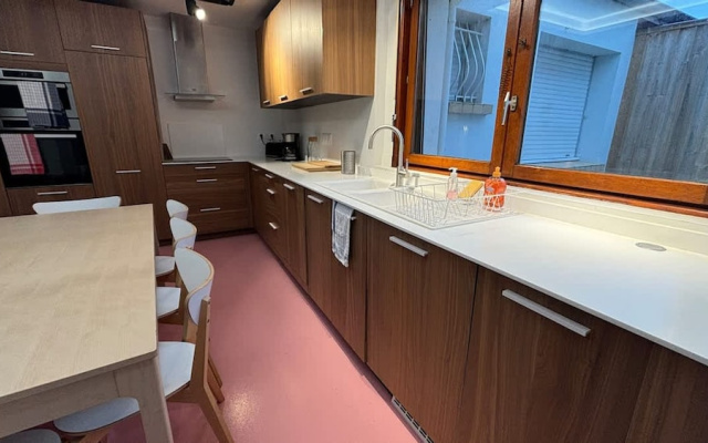 Maison 5 Chambres et Parking Gratuit
