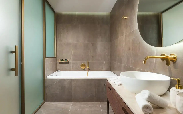 The Residence Aiolou Hotel & Spa