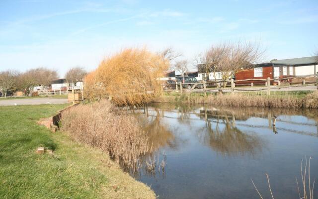 37E Medmerry Park 2 Bedroom Chalet