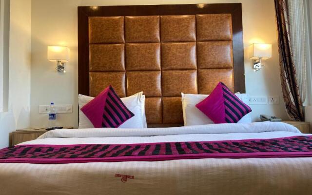 Hotel Guru Surbhi