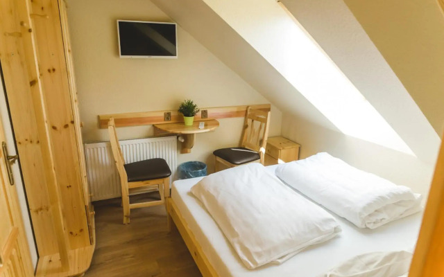 Karin Hotel