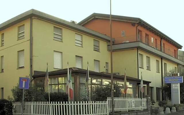 Hotel La Rosta