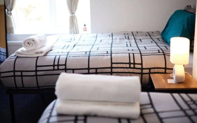 Ol-mumps Cosy 2bd Free Parking & Wifi
