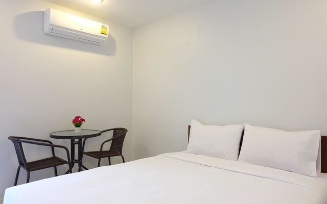 3B Apartment