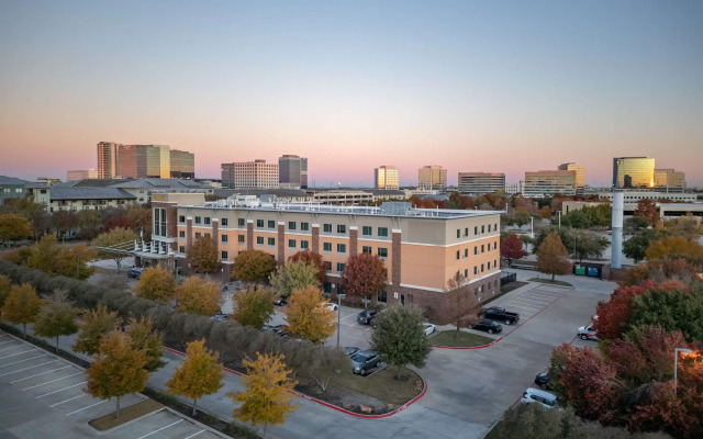 Cambria Hotel Plano Frisco