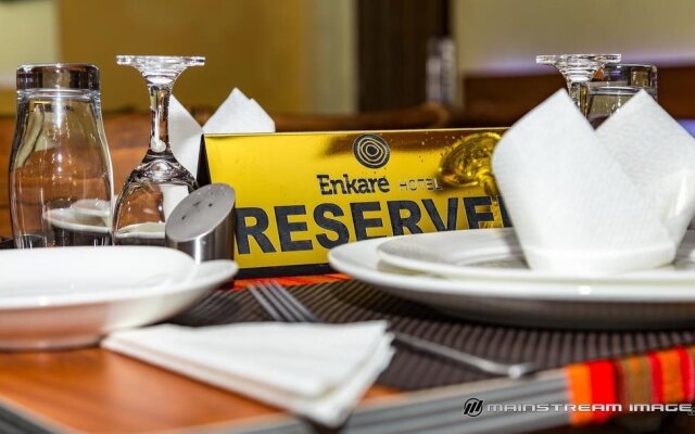 Enkare Hotel