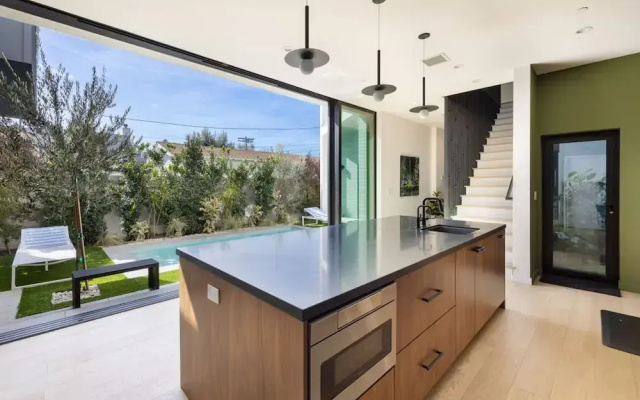 The Bella Villa 2 in Venice
