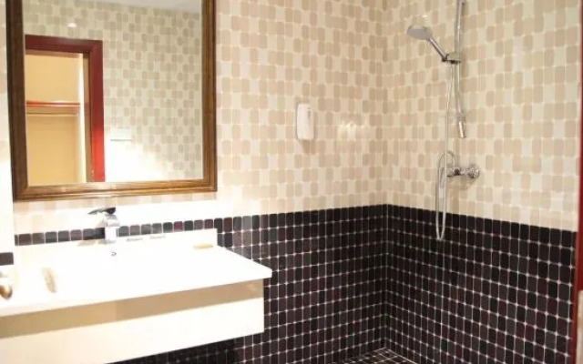 Heishangu 1098 Holiday Hotel