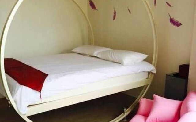 Stay In Bed Hostel