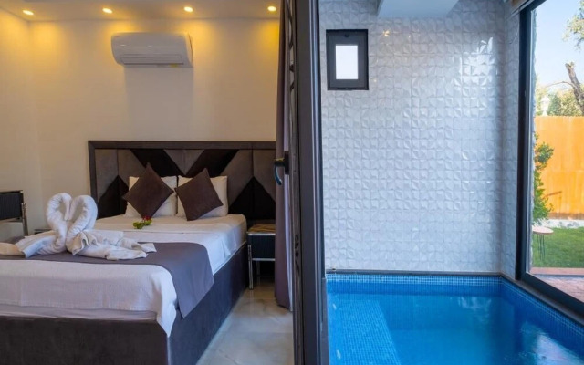 Exclusive Sheltered Villas