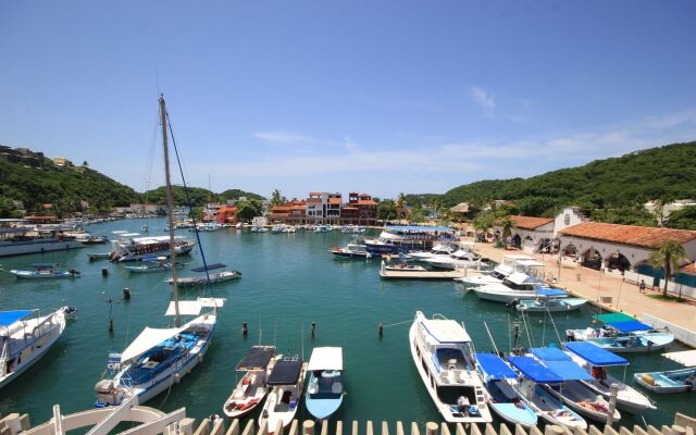 Holiday Inn Huatulco by IHG