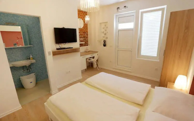 Zadar Street Apartments and Room