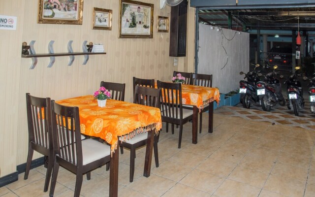 Patong Bay Guesthouse