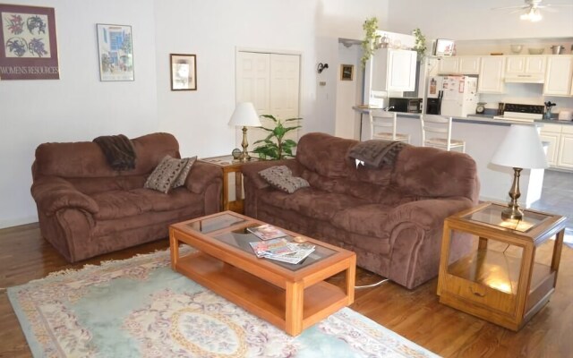 Sullivan - 3 Br Home