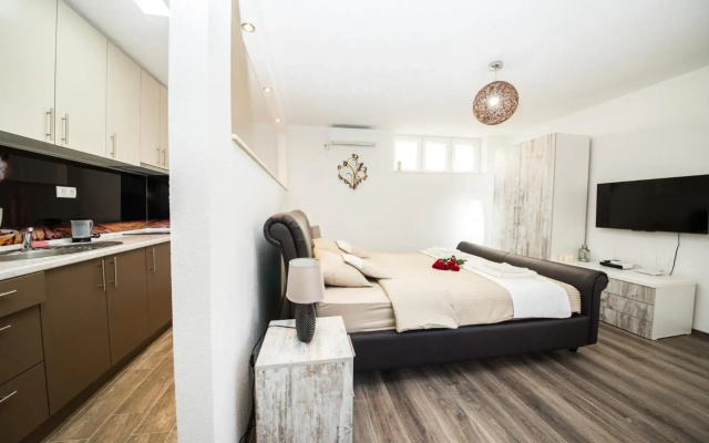 Studio apartman Centar