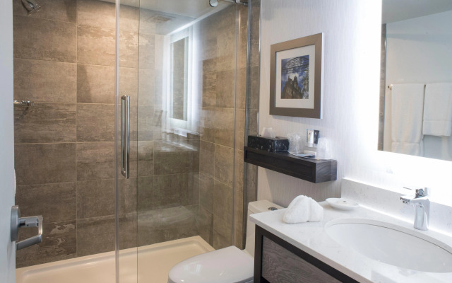 Crowne Plaza Fredericton-Lord Beaverbrook by IHG