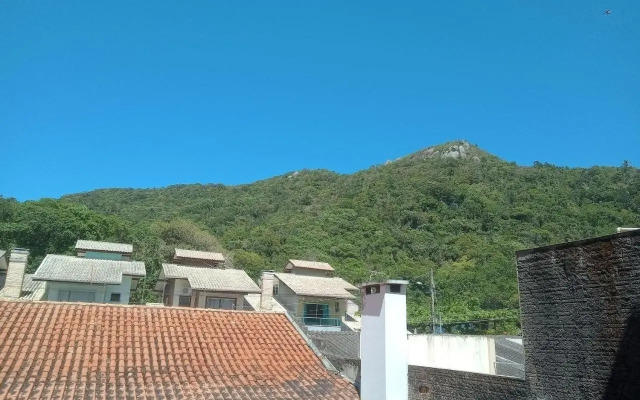 Apto 02 quartos Praia da Conceição Bombinhas SC