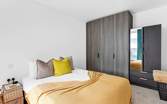 Gorgeous Clapham Flat