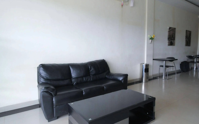 Airy Batu Aji Brigjen Katamso Ruko Taman Carina Batam