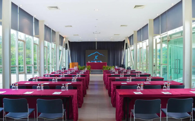 K Gallery Hotel
