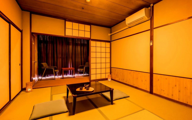 Ooedo Onsen Monogatari Awazu Grand Hotel