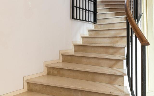 Santo Stefano 13 - Quadrilocale elegante