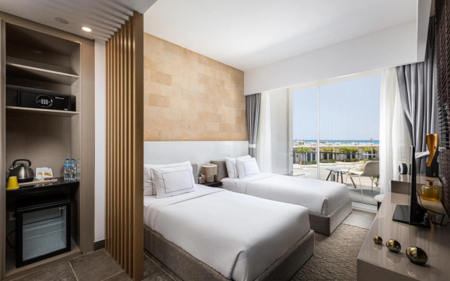 The G Hotel Seashell