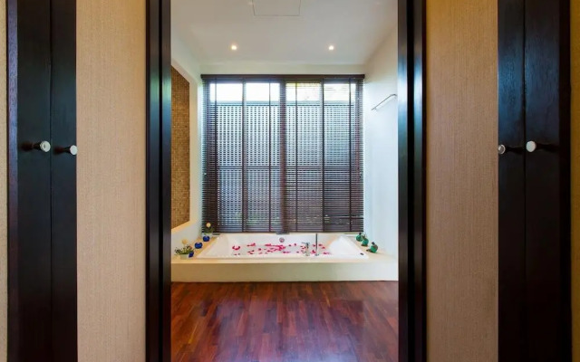 Kata Gardens Penthouse Seaview with Pool 8C