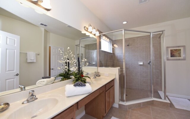 Solterra Six-bedroom