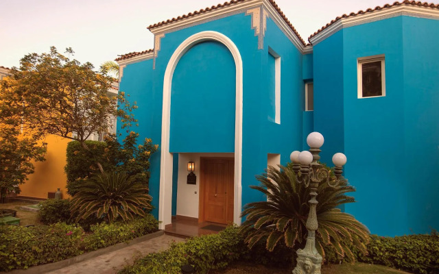 Royal Savoy Hotel & Villas